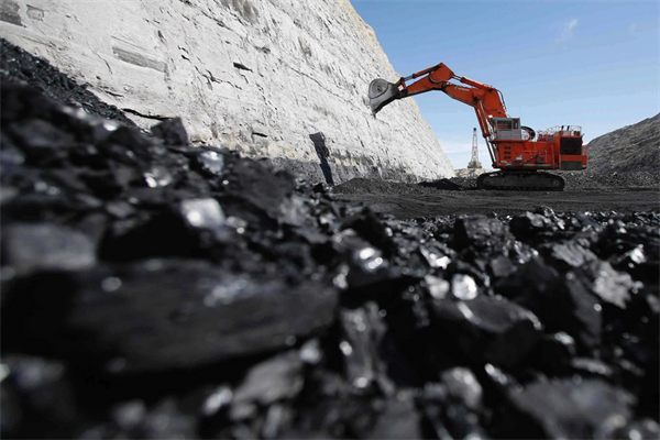 中国神华：计划今年煤炭销售量约4.03亿吨 争取发